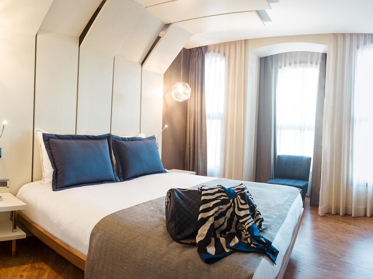 Maroon Hotel Pera Стамбул Экстерьер фото